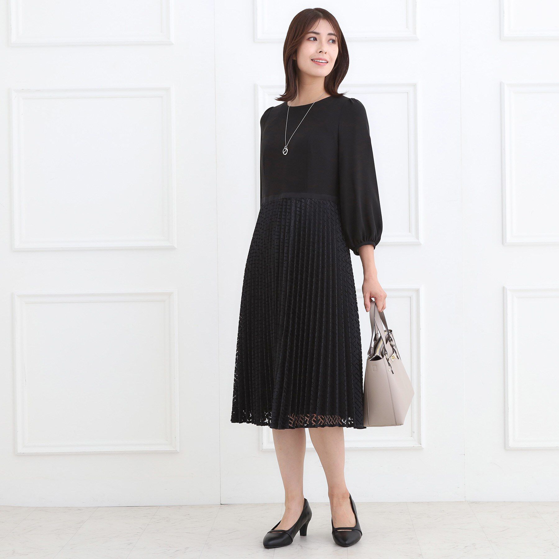 Reflect「【SS-4Lサイズ】シフォン&times;幾何柄レースプリーツワンピース」|ワンピース|
