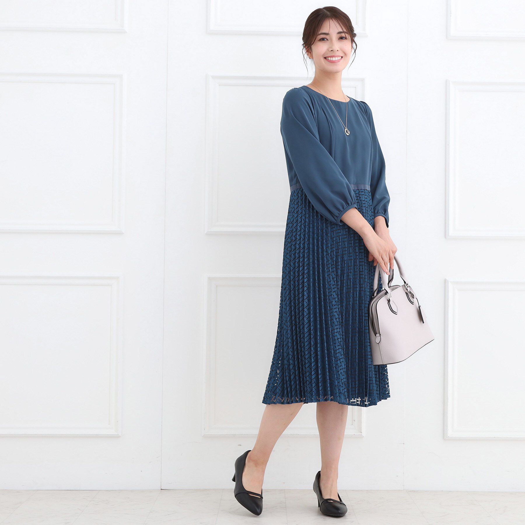 Reflect「【SS-4Lサイズ】シフォン&times;幾何柄レースプリーツワンピース」|ワンピース|