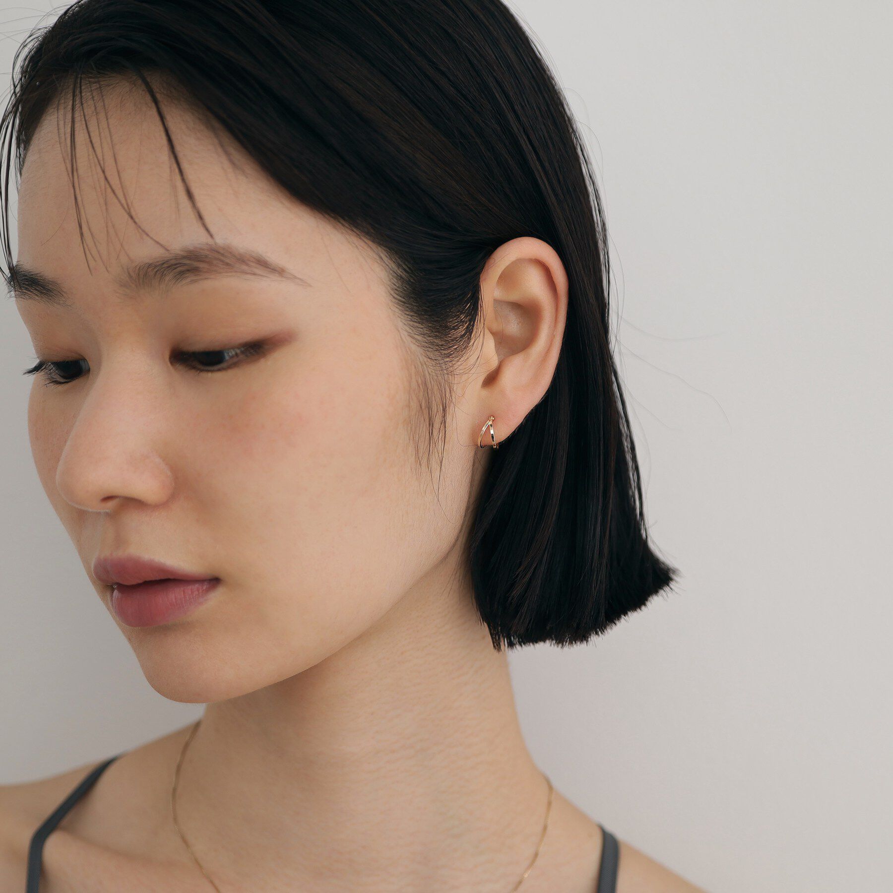 COCOSHNIK ONKITSCH「K10フラットダブルフープピアス」|ピアス|