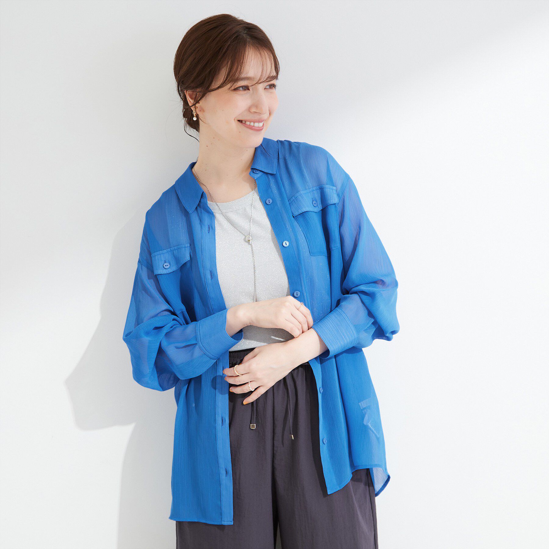 SHOO･LA･RUE「【洗濯機可】ダブルポケット 楊柳しぼしぼシアーシャツ」|シャツ・ブラウス|