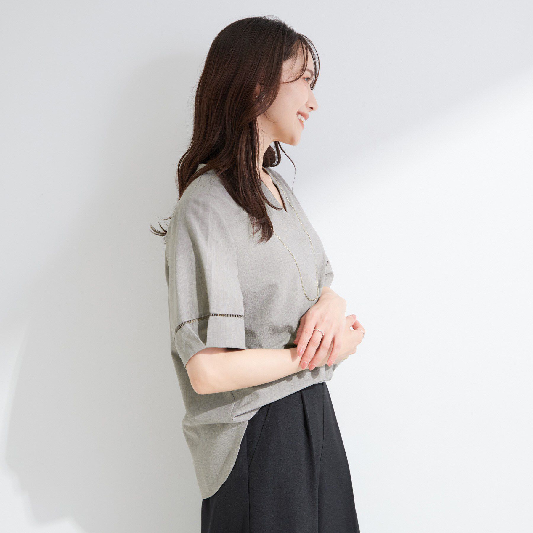 SHOO･LA･RUE「【洗濯後しわになりにくい／インせずきまる】麻調ハシゴレーススキッパーブラウス」|シャツ・ブラウス|