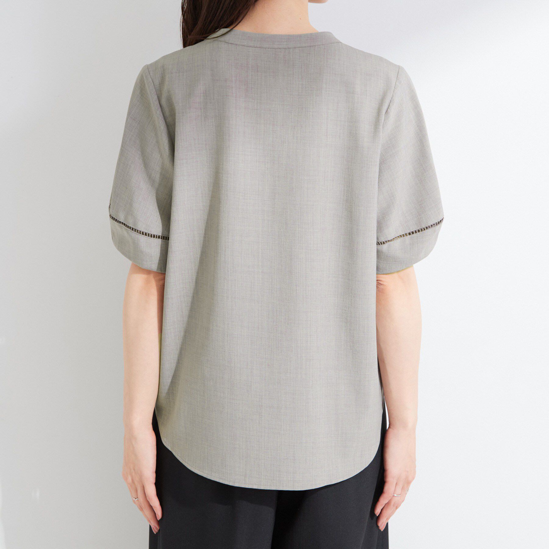 SHOO･LA･RUE「【洗濯後しわになりにくい／インせずきまる】麻調ハシゴレーススキッパーブラウス」|シャツ・ブラウス|