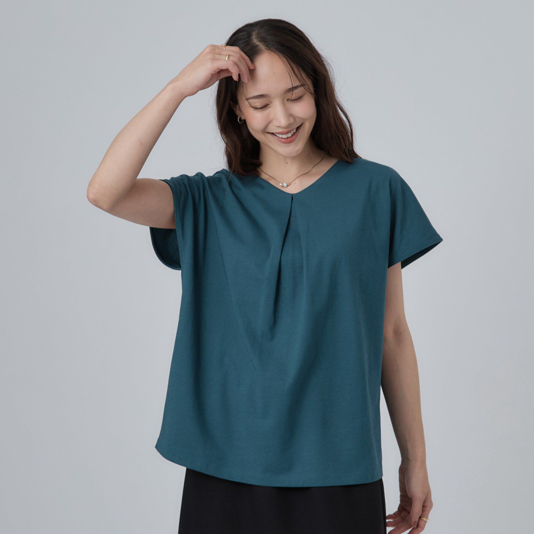 SHOO･LA･RUE「【ひんやり/前後2WAY/S-LL】楽に着られて好印象 やわらかトップス」|Tシャツ・カットソー|