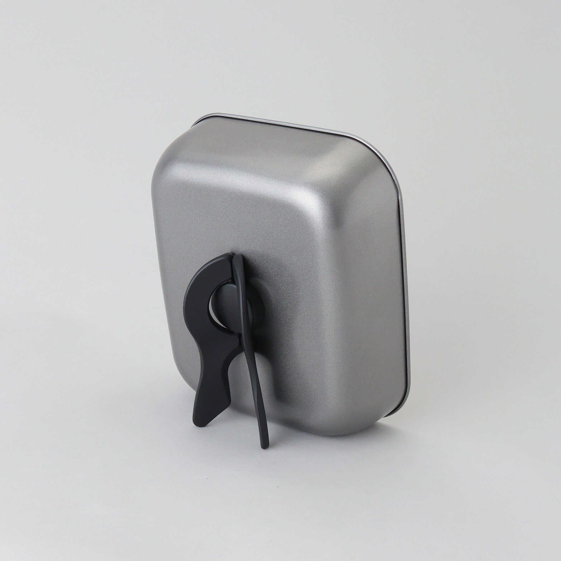 212 KITCHEN STORE「バーニスタ シリコーン加工スタンドプレートカバー角型22&times;18.5cm」|食器・キッチングッズ|