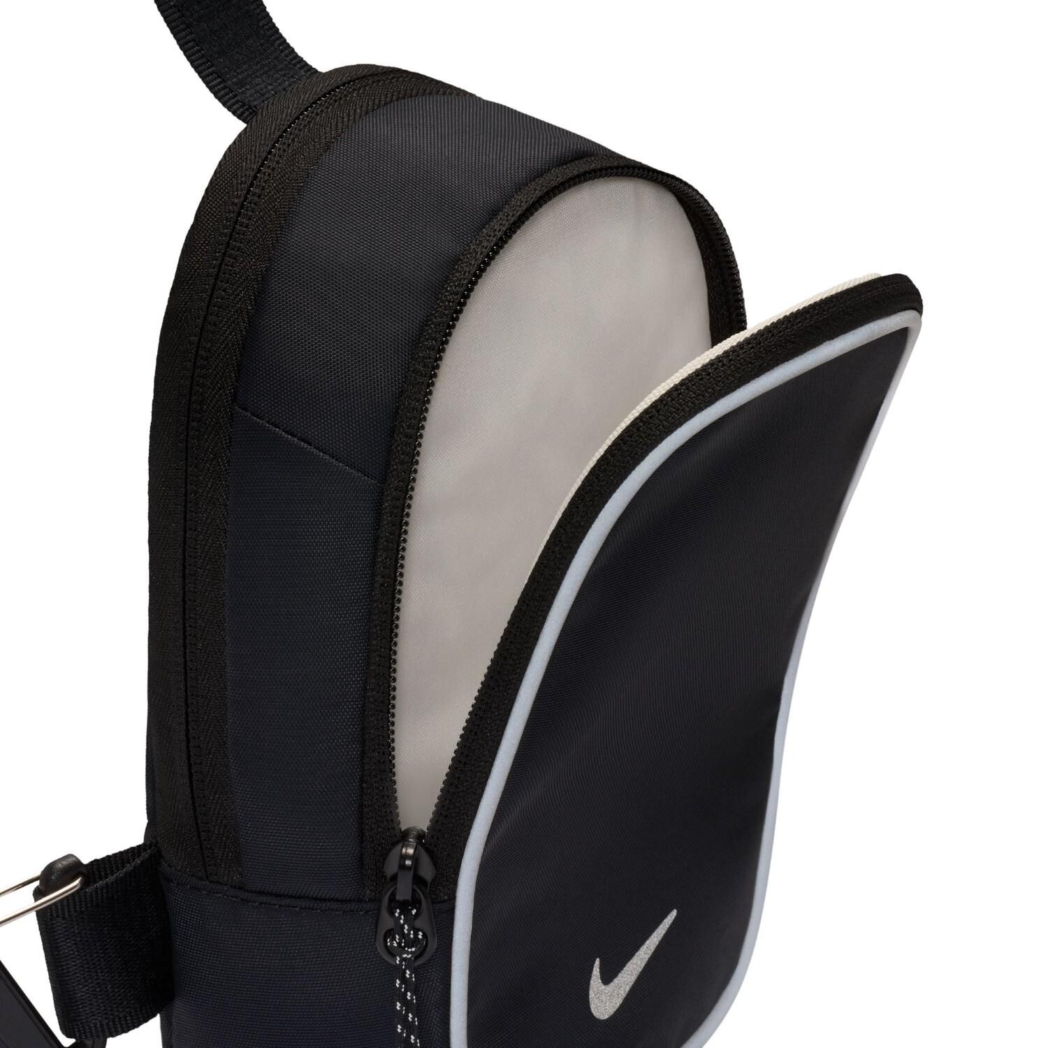 NIKE「【NIKE ｳｪｱ】U COMMUTE CRSBDY REF」|リュック|