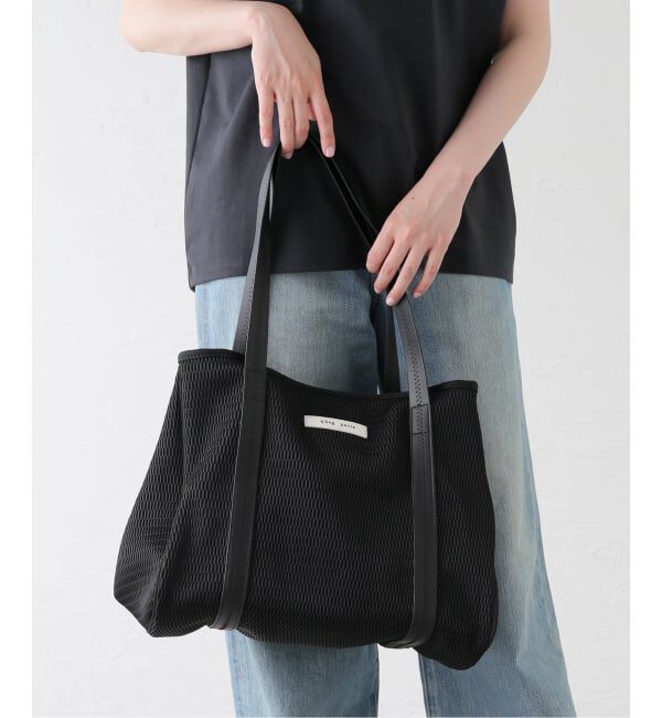 IENA「《洗濯機洗い可》qbag paris/キューバッグ パリ NEST ZIP L バッグ」|トートバッグ|