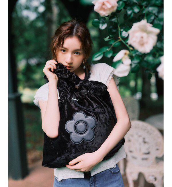 VIS「【MARY QUANT&times;VIS】フリルハンドルベロアトートバッグ」|トートバッグ|ブラック(01)