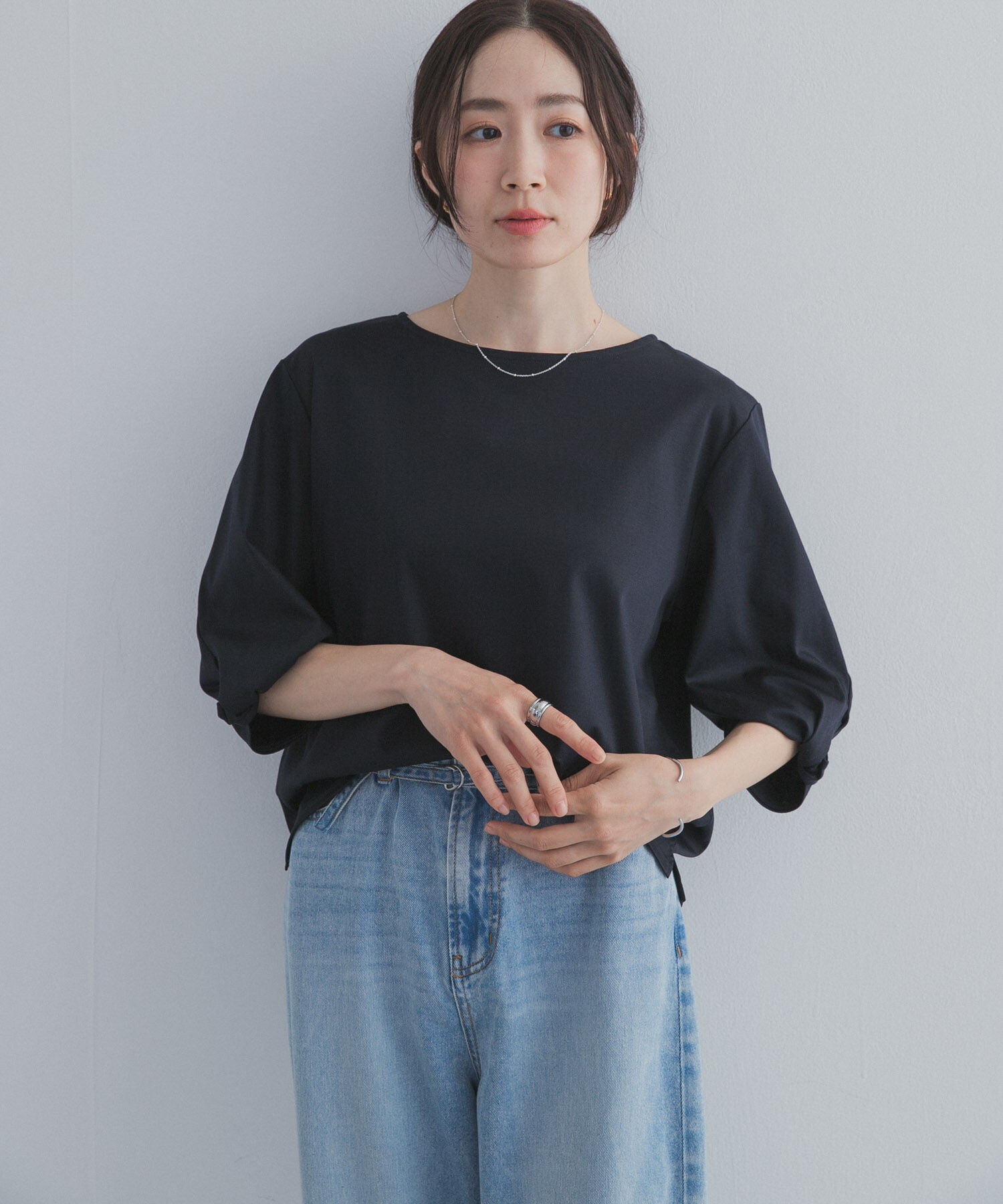 URBAN RESEARCH DOORS「『仁村紗和さん着用』『UR TECH』サマシェアツイストスリーブプルオーバー」|Tシャツ・カットソー|
