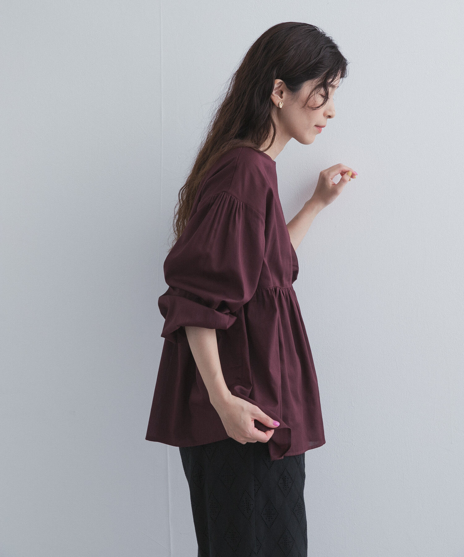 URBAN RESEARCH DOORS「コットンツイル2WAYギャザーブラウス」|シャツ・ブラウス|