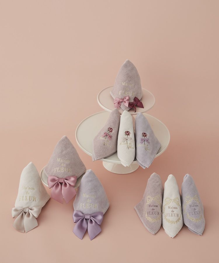 Maison de FLEUR「ローズ刺繍タオルハンカチ」|ハンカチ|