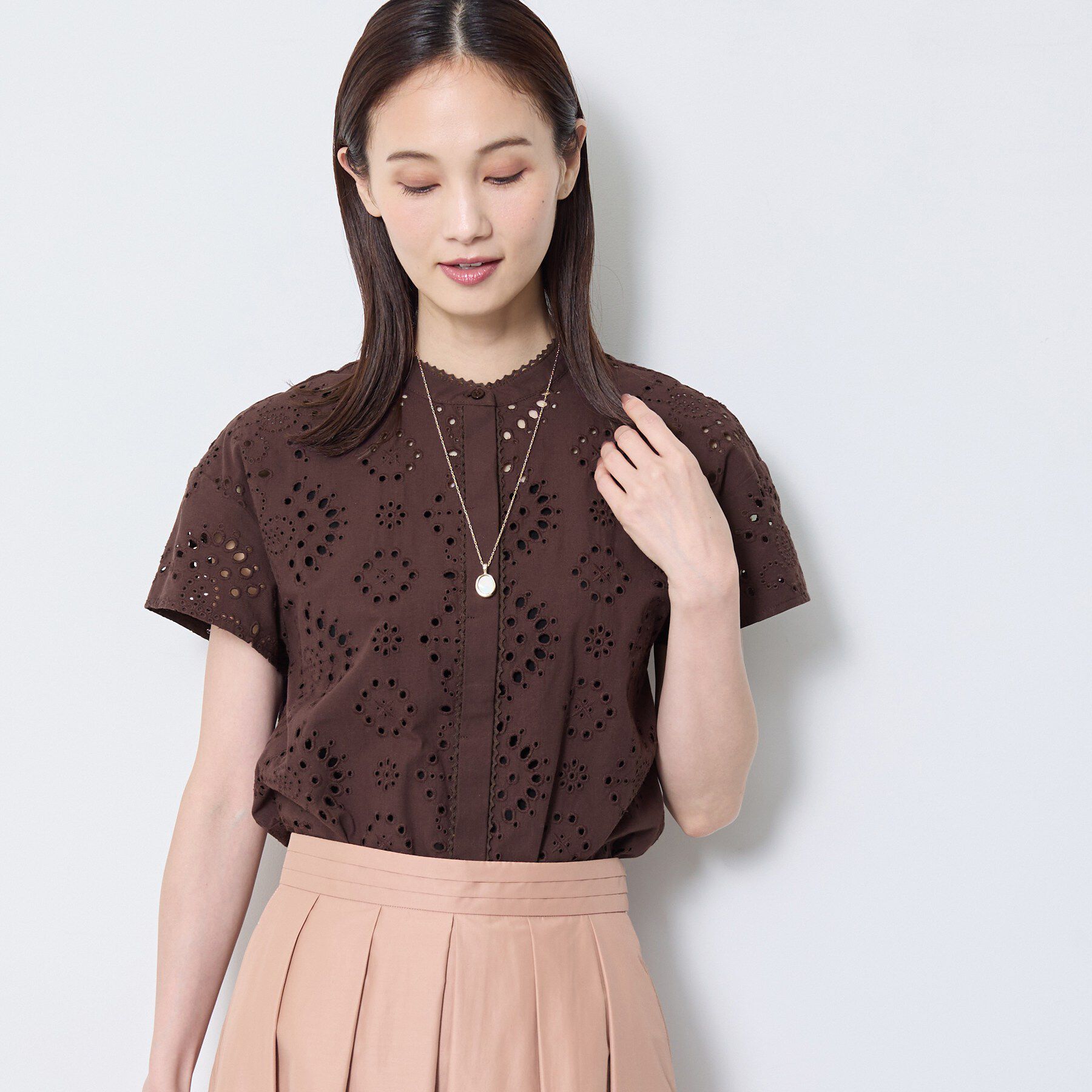 Reflect「【通勤◎】カットワーク刺繍レース シャツブラウス」|シャツ・ブラウス|ブラウン(044)