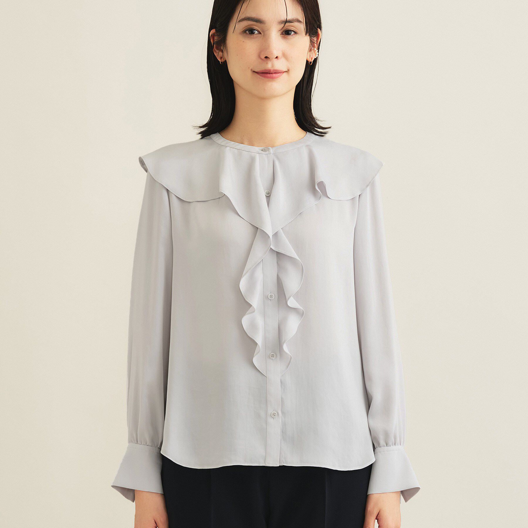 INDIVI「【洗える】ラッフルサテンブラウス」|シャツ・ブラウス|