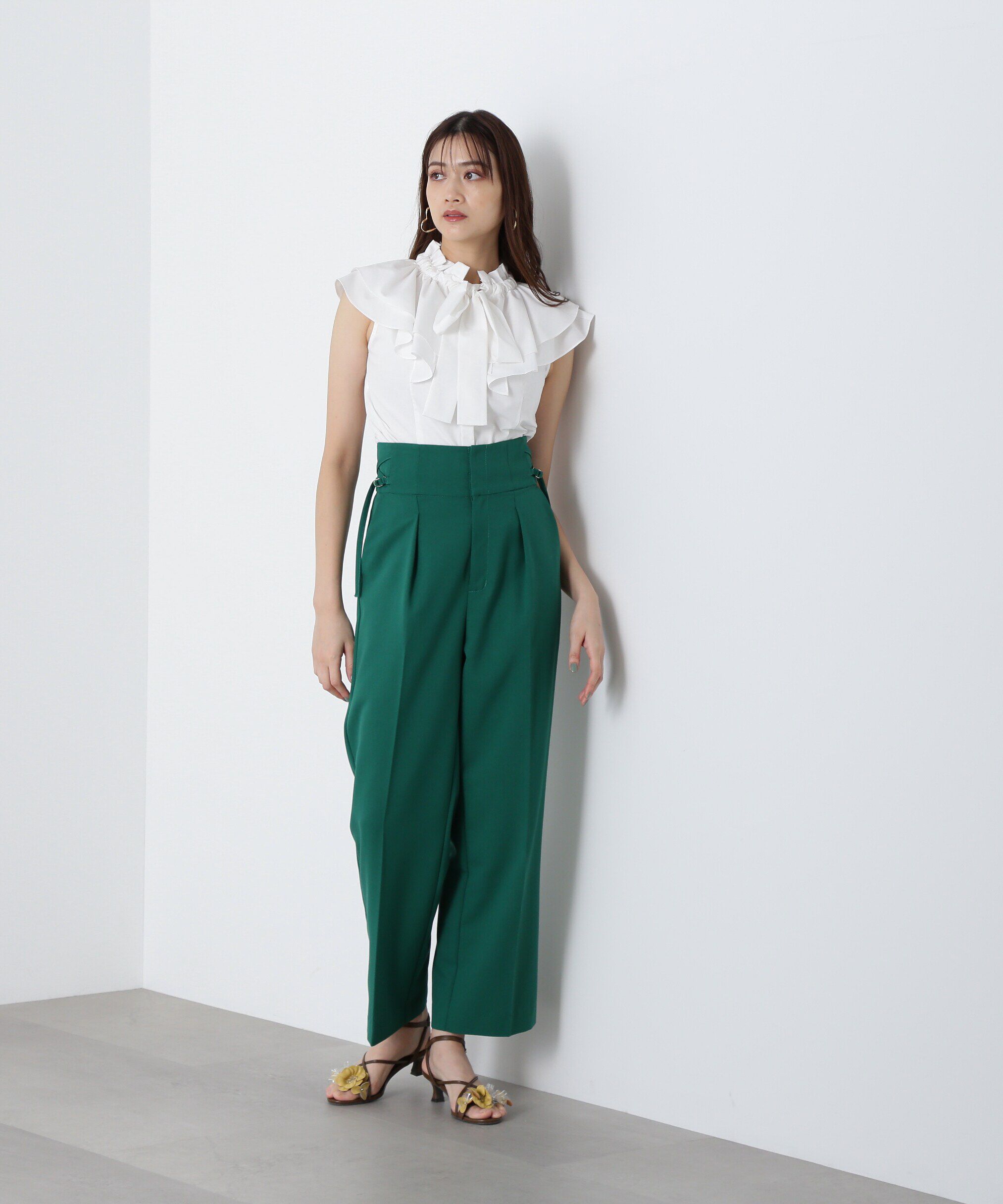  「サイドベルトパンツ」|その他|