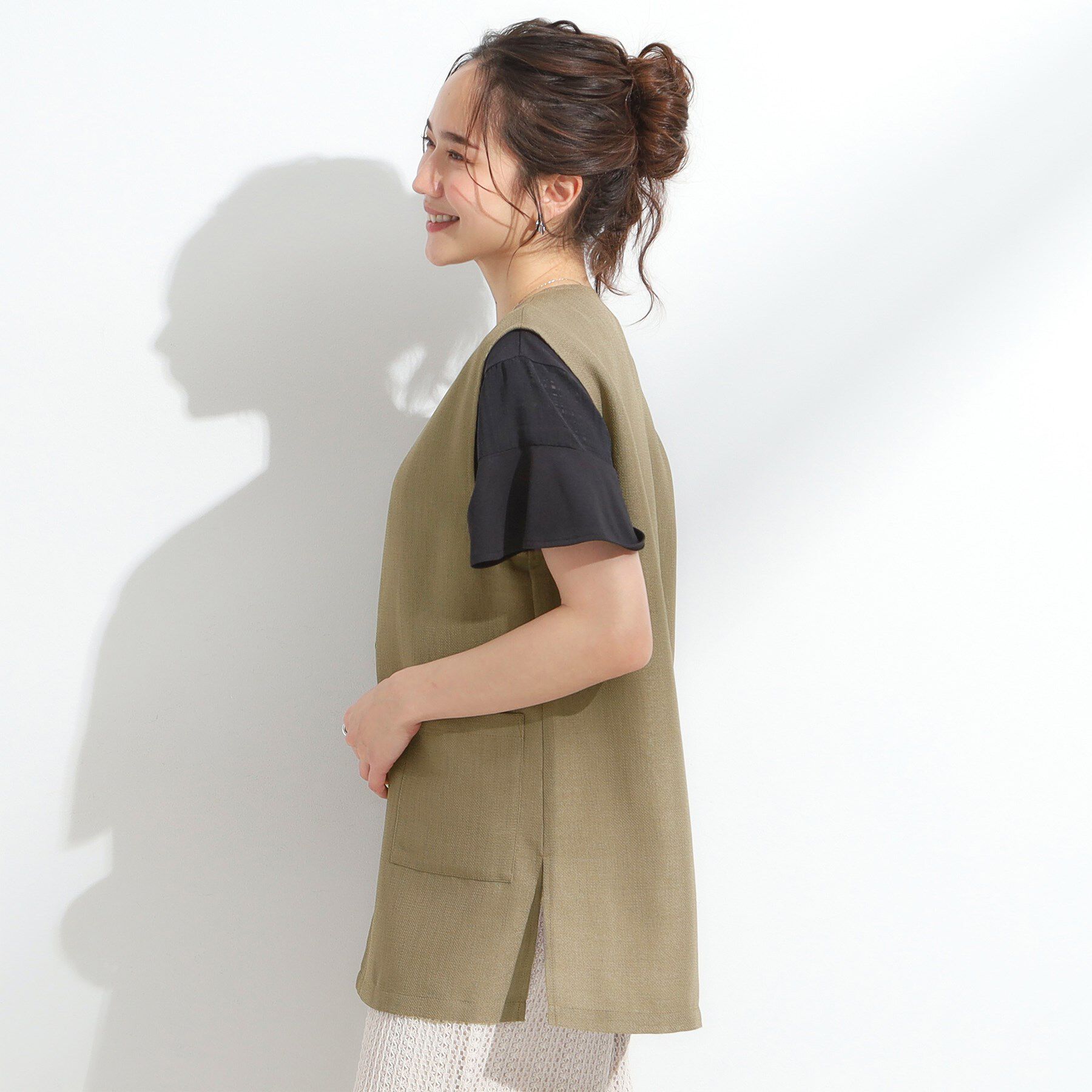 SHOO･LA･RUE「【S-LL】夏のレイヤードコーデに さらりと着られるメッシュジレ」|ベスト・ジレ|