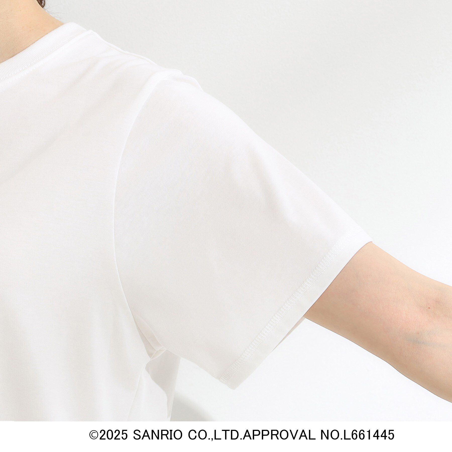 SHOO･LA･RUE「【HELLO KITTYコラボ】【SHOO ICE／汗染み軽減／UVカット】コンパクトTシャツ」|Tシャツ・カットソー|