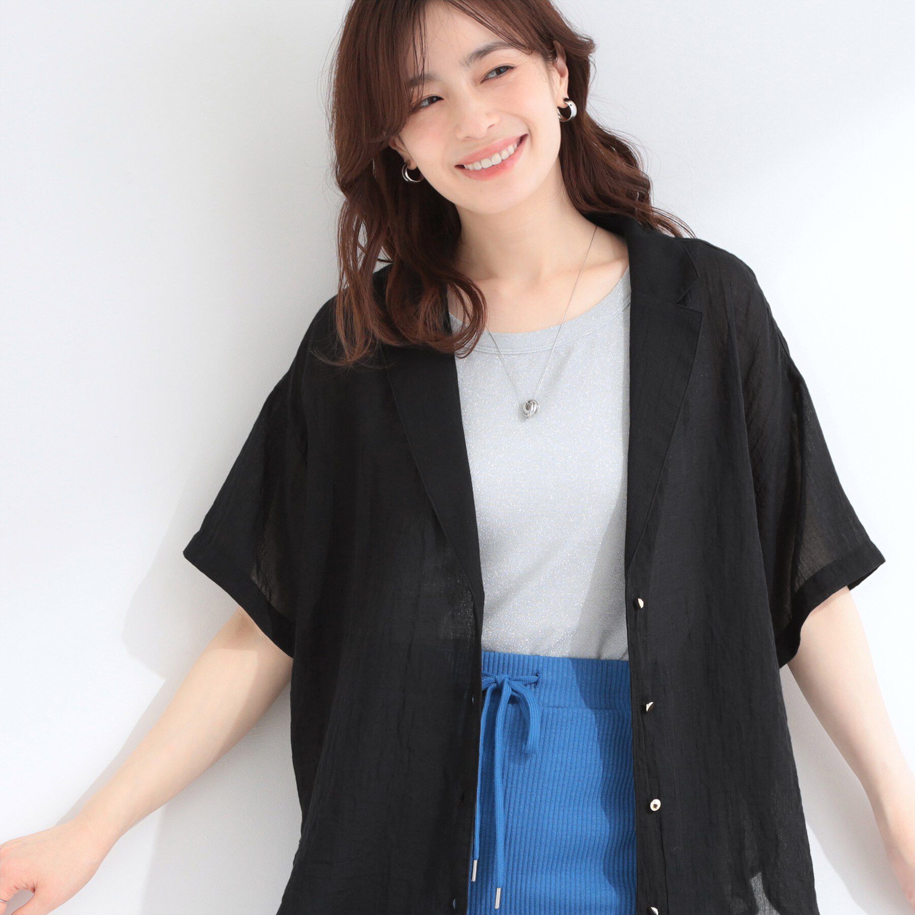 SHOO･LA･RUE「【S-LL】ナチュラルに決まる 半袖シアーシャツジャケット」|テーラードジャケット|ブラック(019)