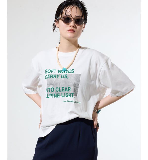 IENA「《WEB限定/追加》コットンフォトプリント ロゴTシャツ」|Tシャツ・カットソー|