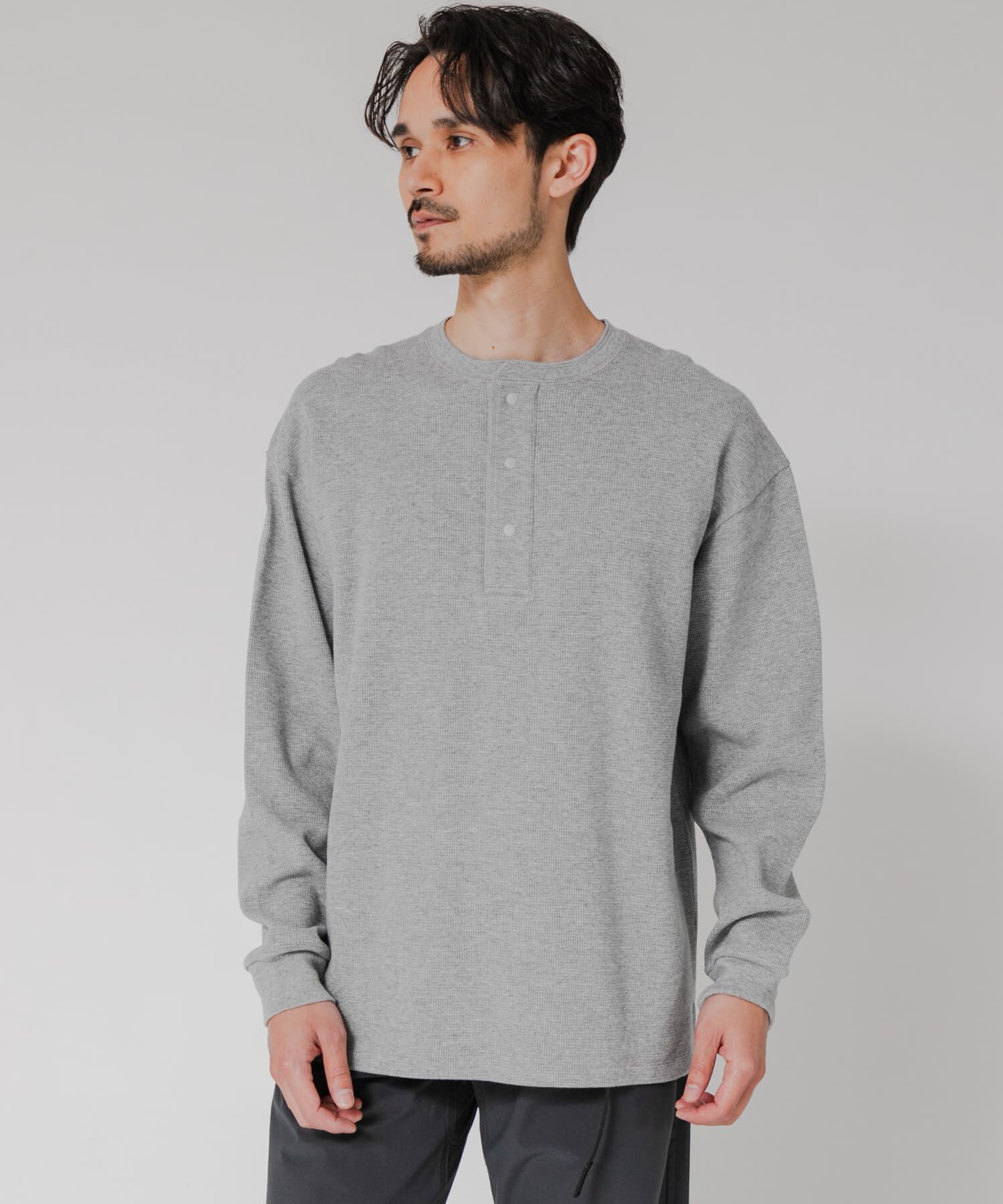 URBAN RESEARCH「『UR TECH』度詰めワッフルヘンリーロングスリーブ」|Tシャツ・カットソー|