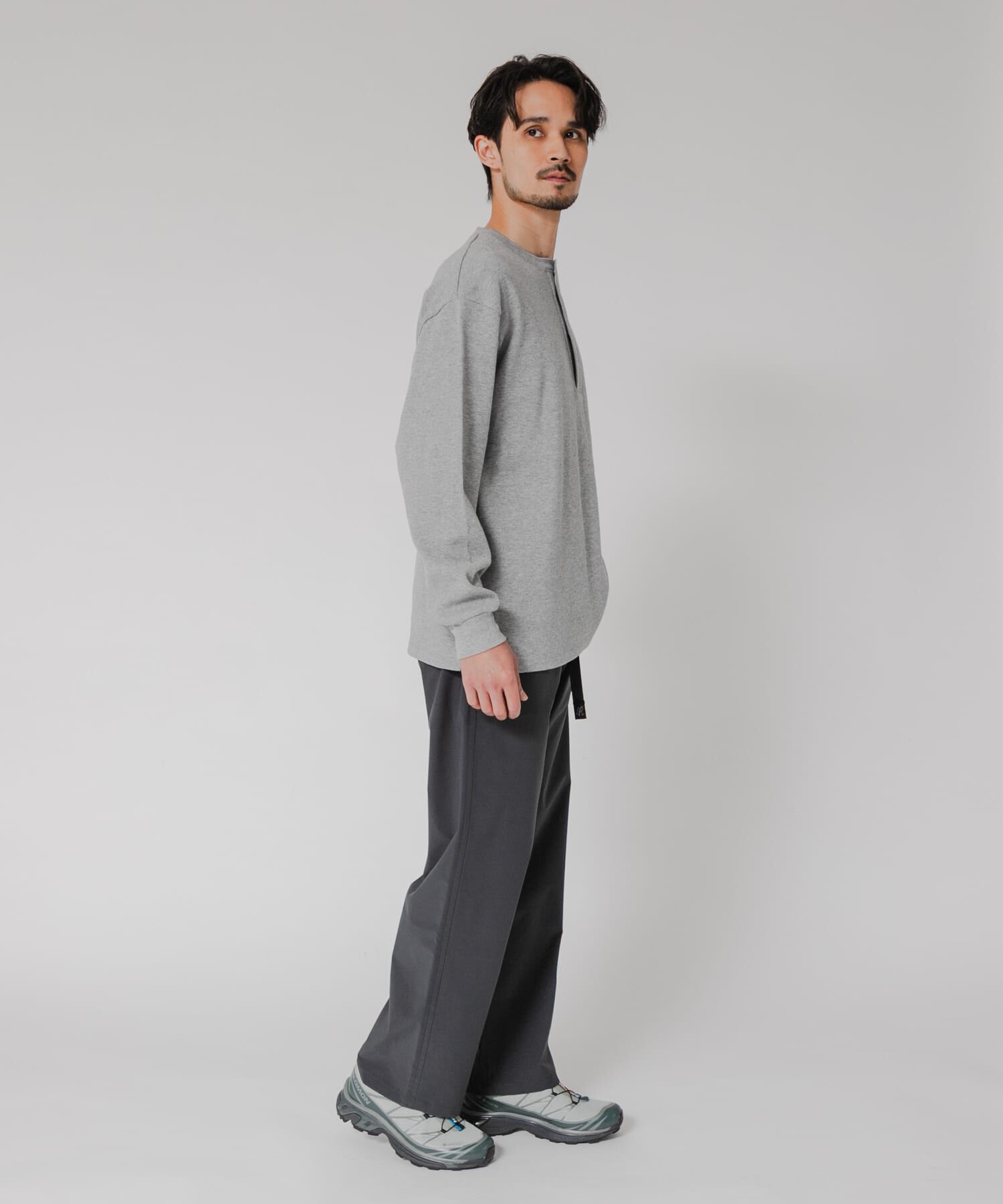 URBAN RESEARCH「『UR TECH』度詰めワッフルヘンリーロングスリーブ」|Tシャツ・カットソー|