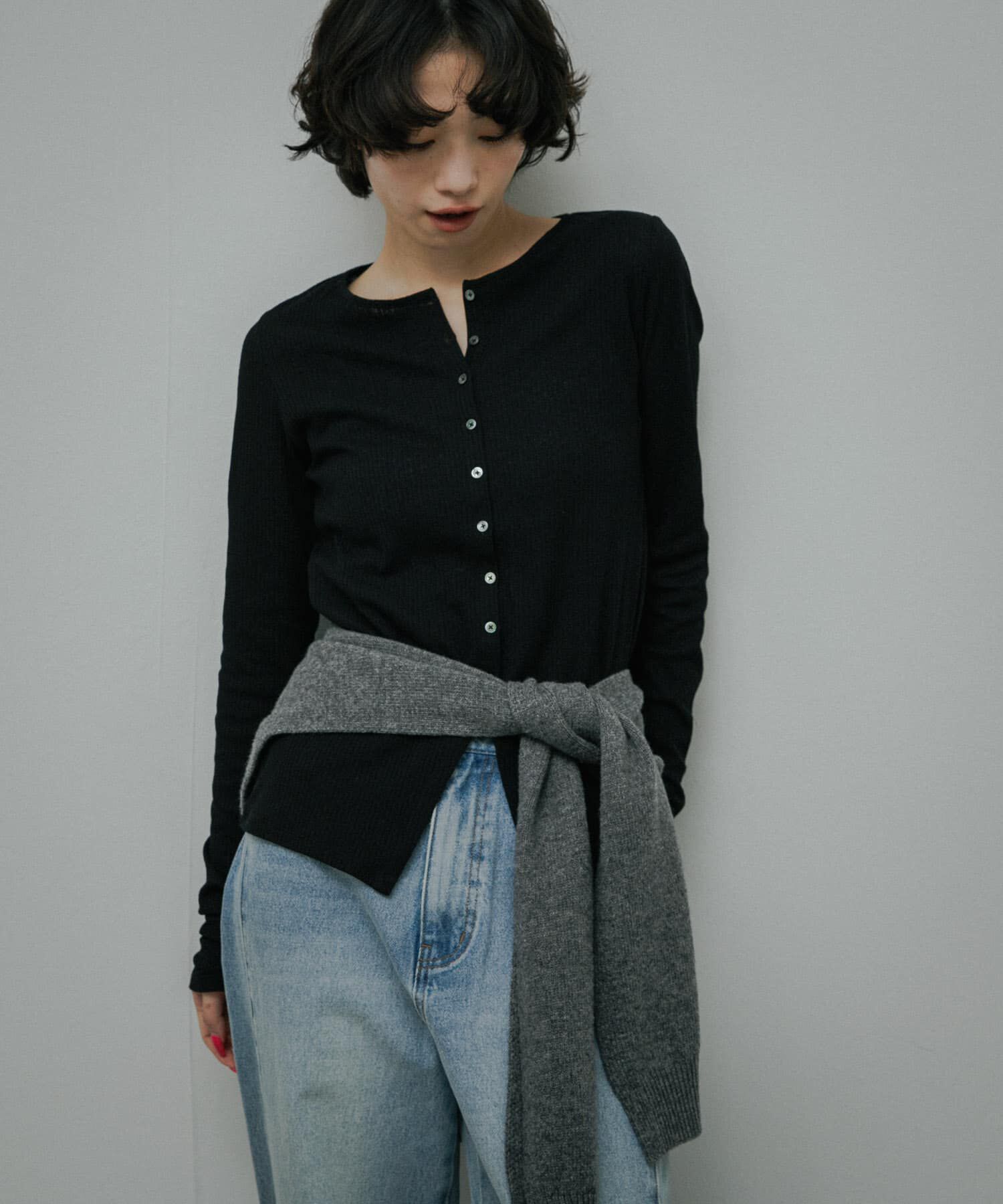 URBAN RESEARCH DOORS「Vintage Rib Button Cardigan」|カーディガン|ブラック