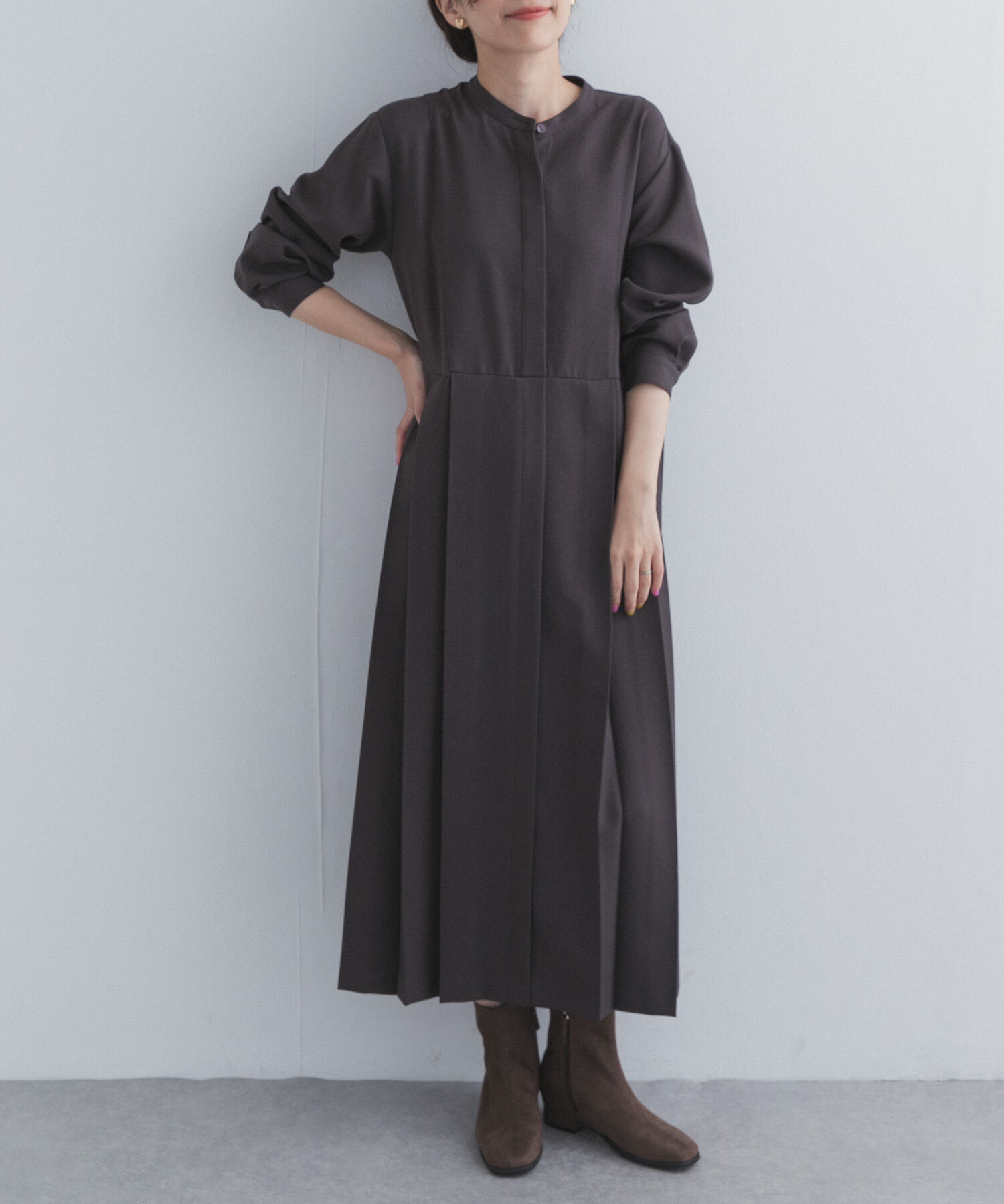 URBAN RESEARCH DOORS「『UR TECH』サイドプリーツ切替ワンピース」|ワンピース|