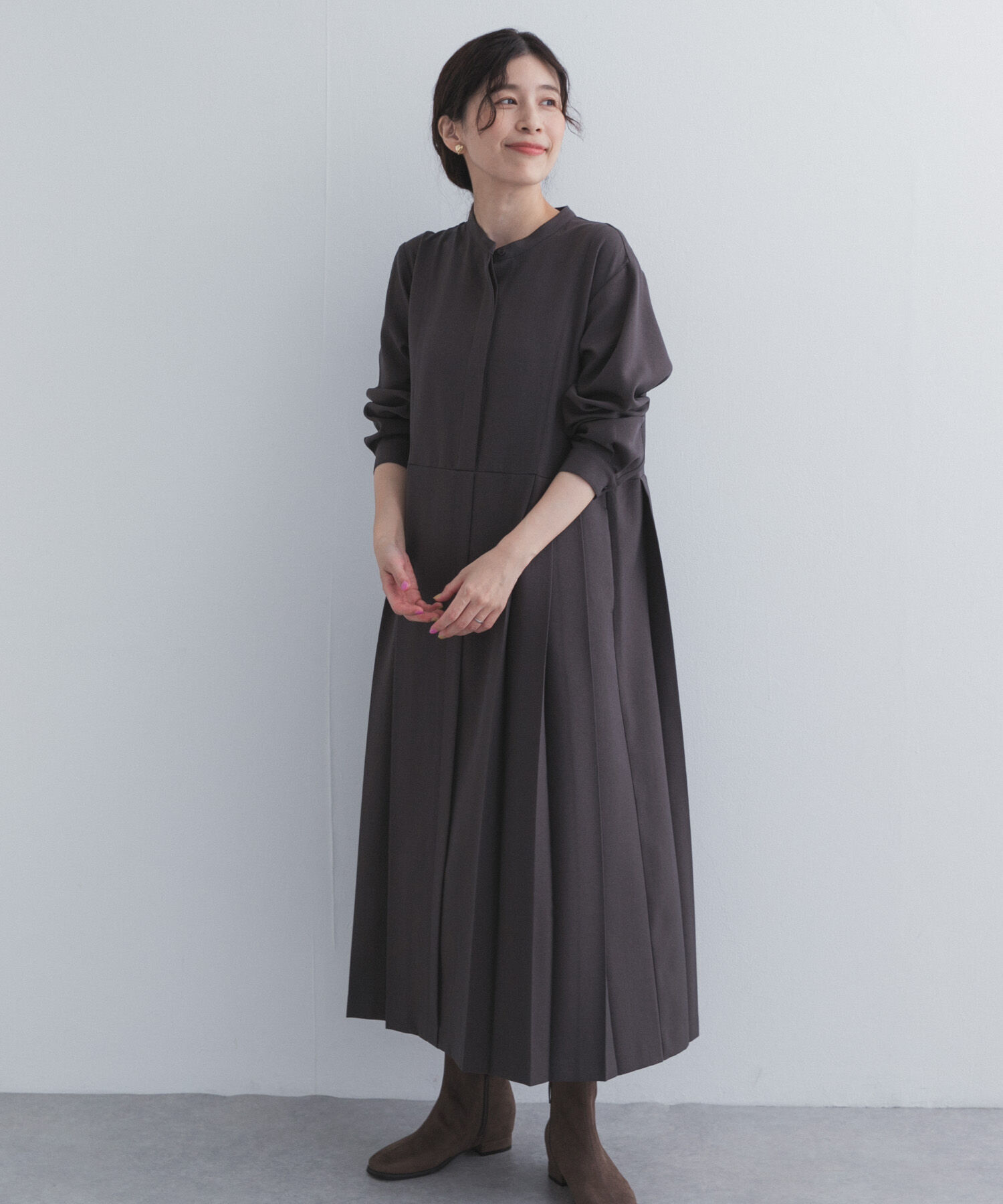 URBAN RESEARCH DOORS「『UR TECH』サイドプリーツ切替ワンピース」|ワンピース|