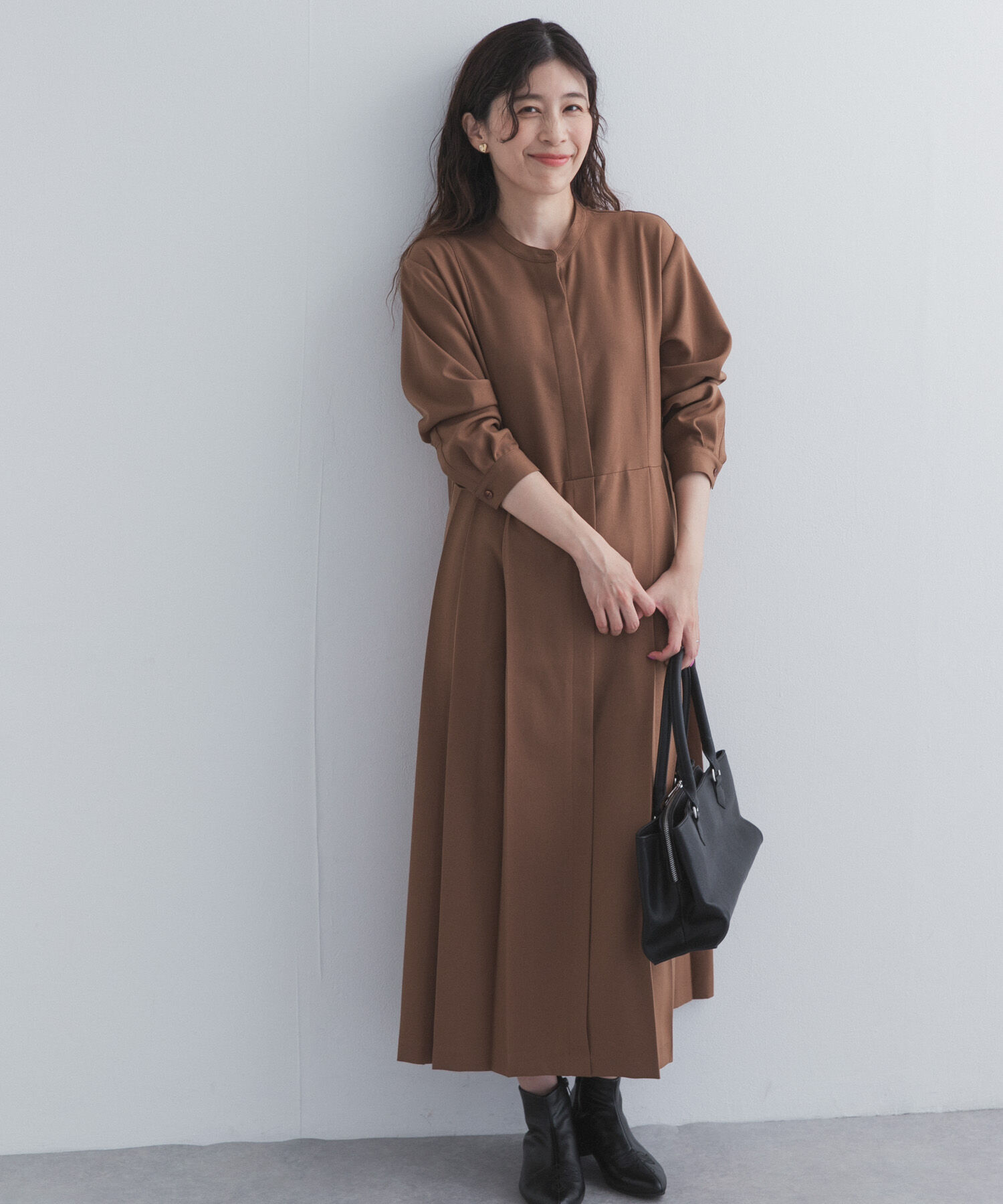 URBAN RESEARCH DOORS「『UR TECH』サイドプリーツ切替ワンピース」|ワンピース|