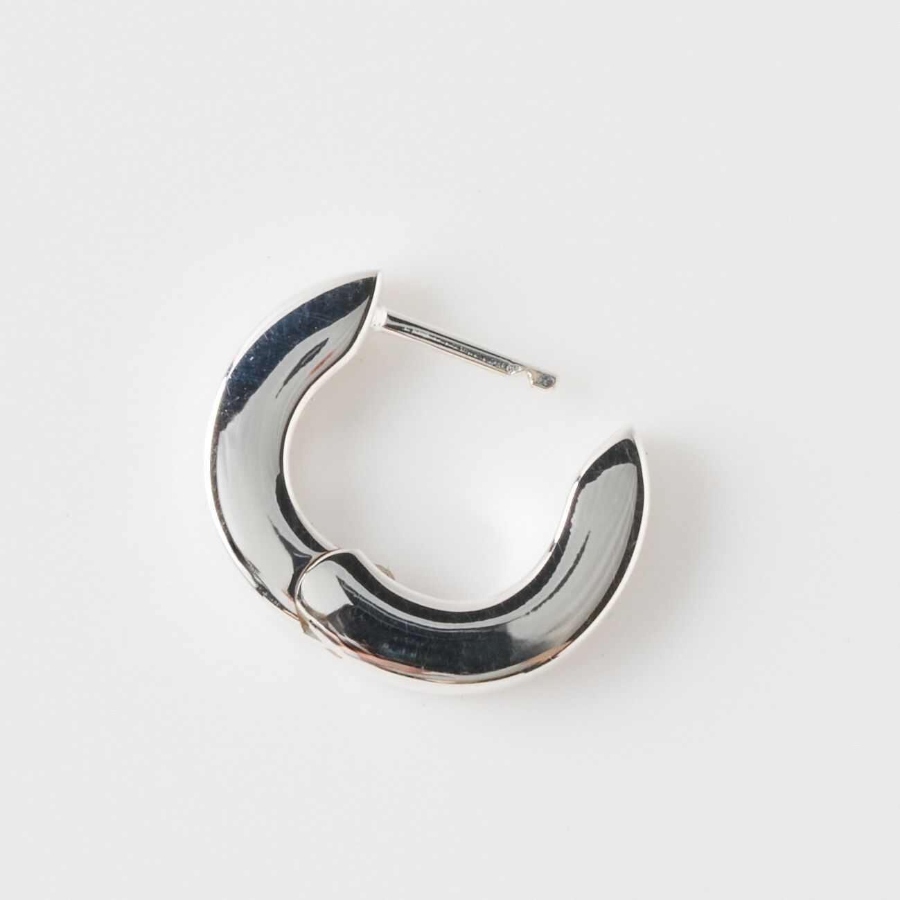  「LAURA LOMBARDI PERSA EARRINGS SILVER」|ピアス|