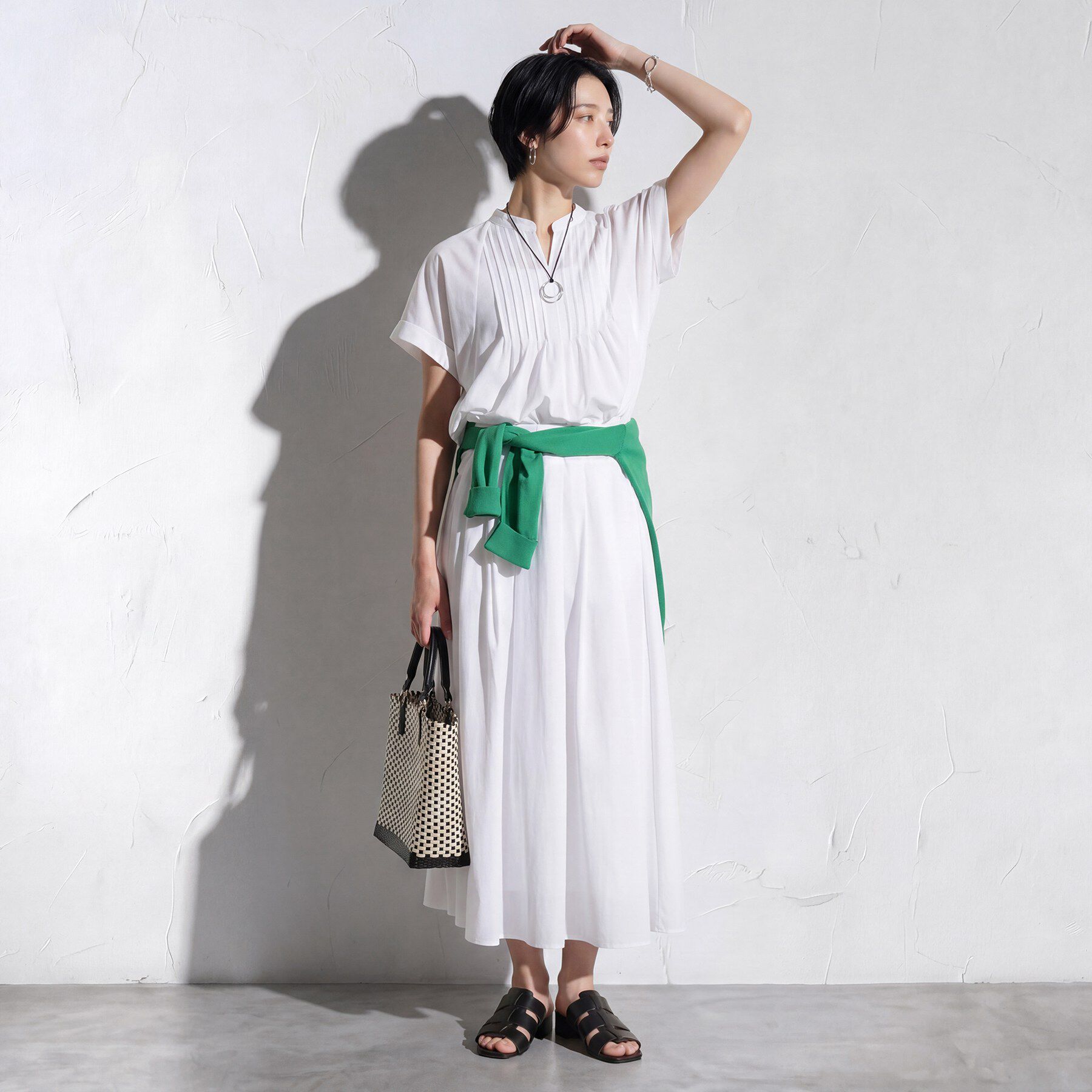 INDIVI「【撥水／UVケア／SETUP可能】軽量タックスキッパーブラウス」|シャツ・ブラウス|
