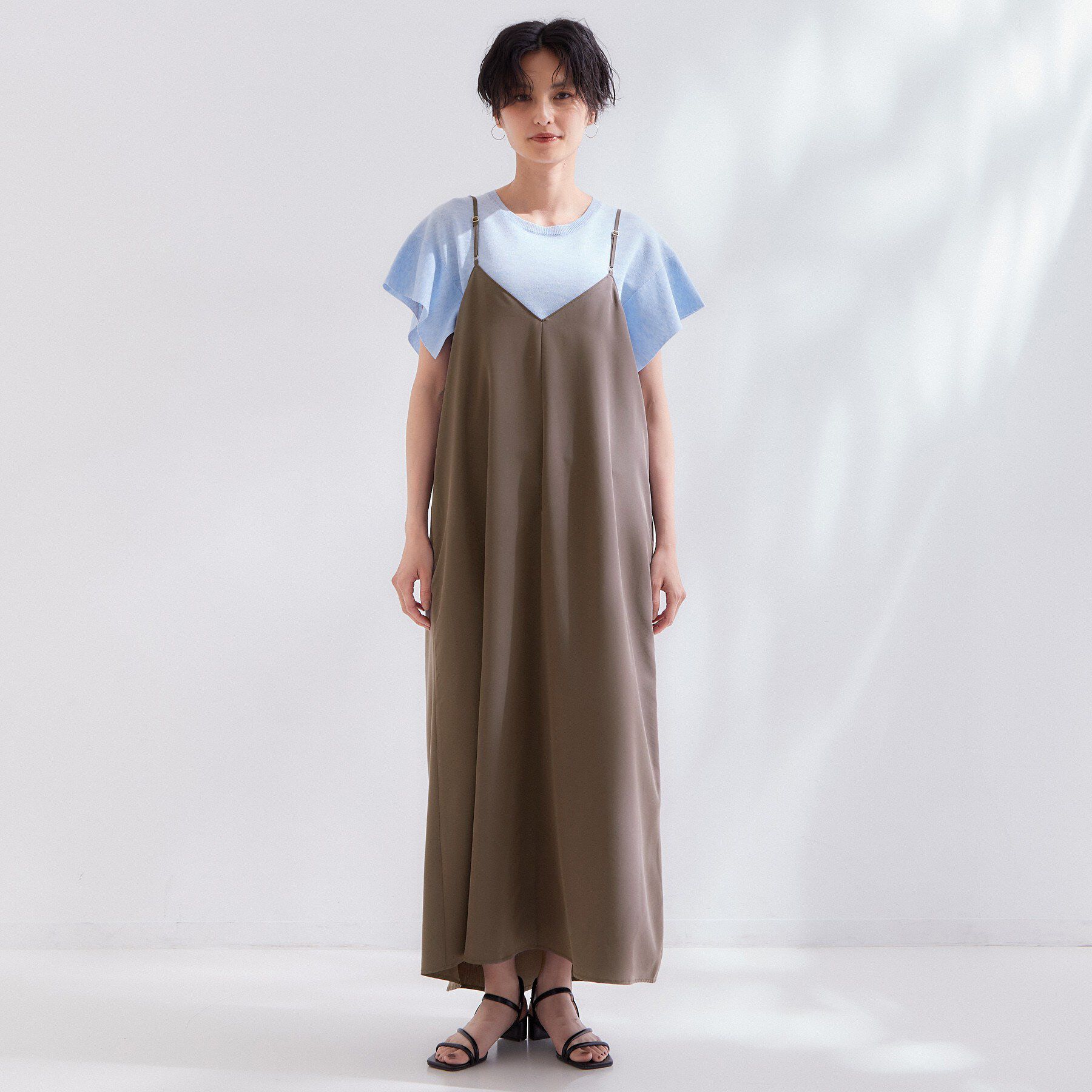 OPAQUE.CLIP「【接触冷感】サテンキャミワンピース《前後2WAY／洗濯機OK》」|ワンピース|