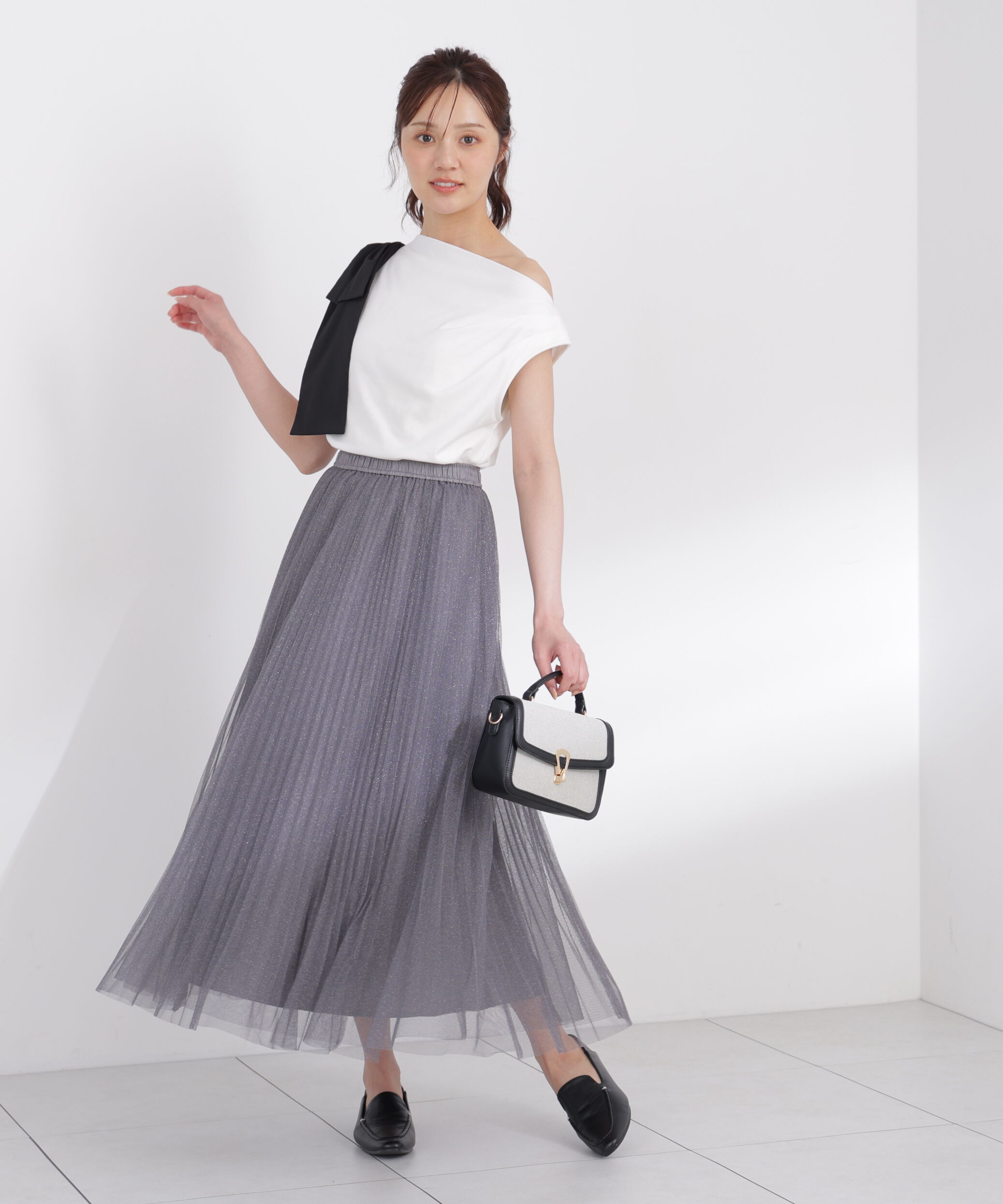 PROPORTION BODY DRESSING「＜EDIT COLOGNE＞ラメプリーツスカート」|スカート|チャコール2