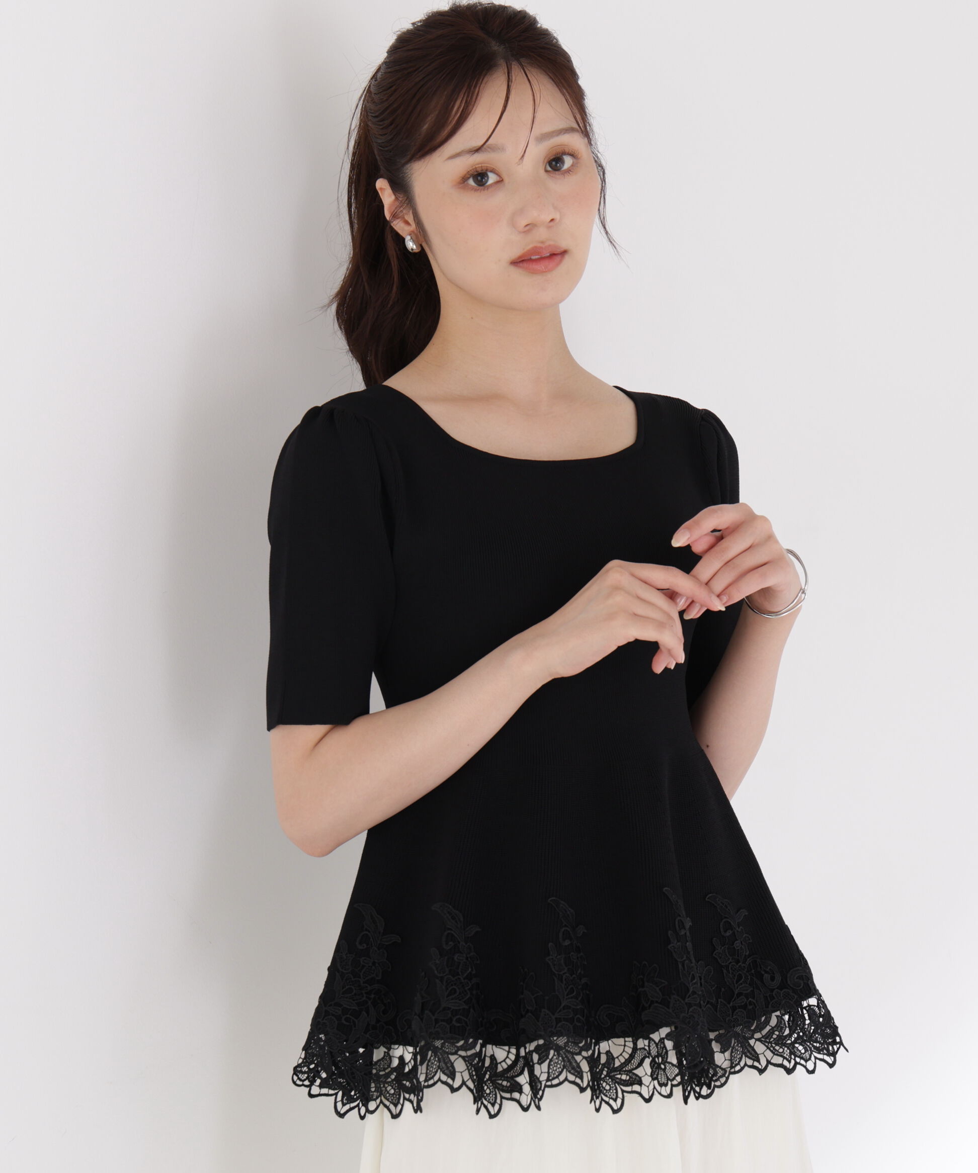 PROPORTION BODY DRESSING「レーストリムペプラムニット」|ニット・セーター|