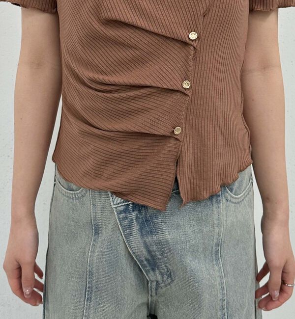 archives「アシメタックボタンカットＴＯＰＳ　５Ｓ」|Tシャツ・カットソー|