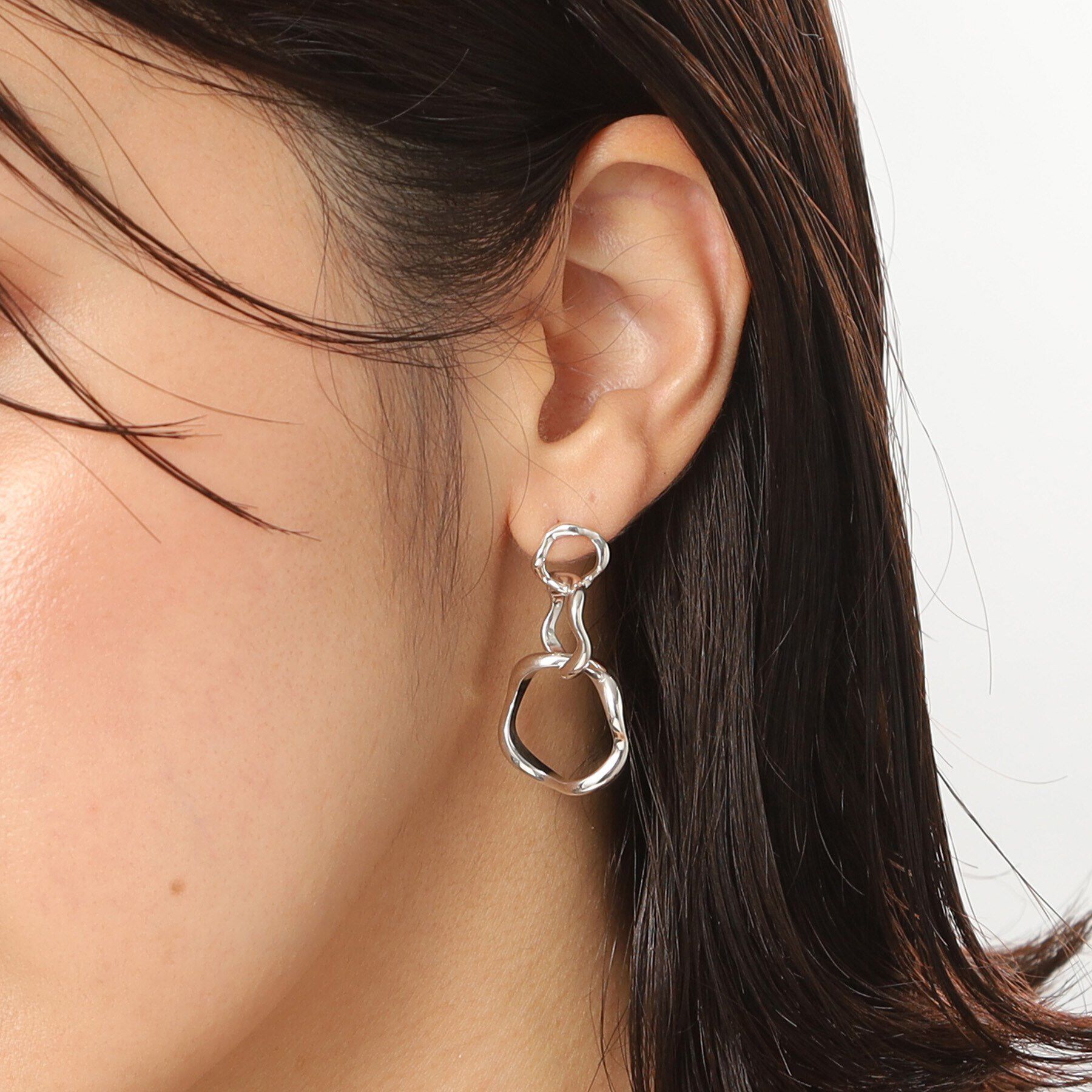 COCOSHNIK ONKITSCH「シルバー ニュアンスピアス トリプルフープ」|ピアス|