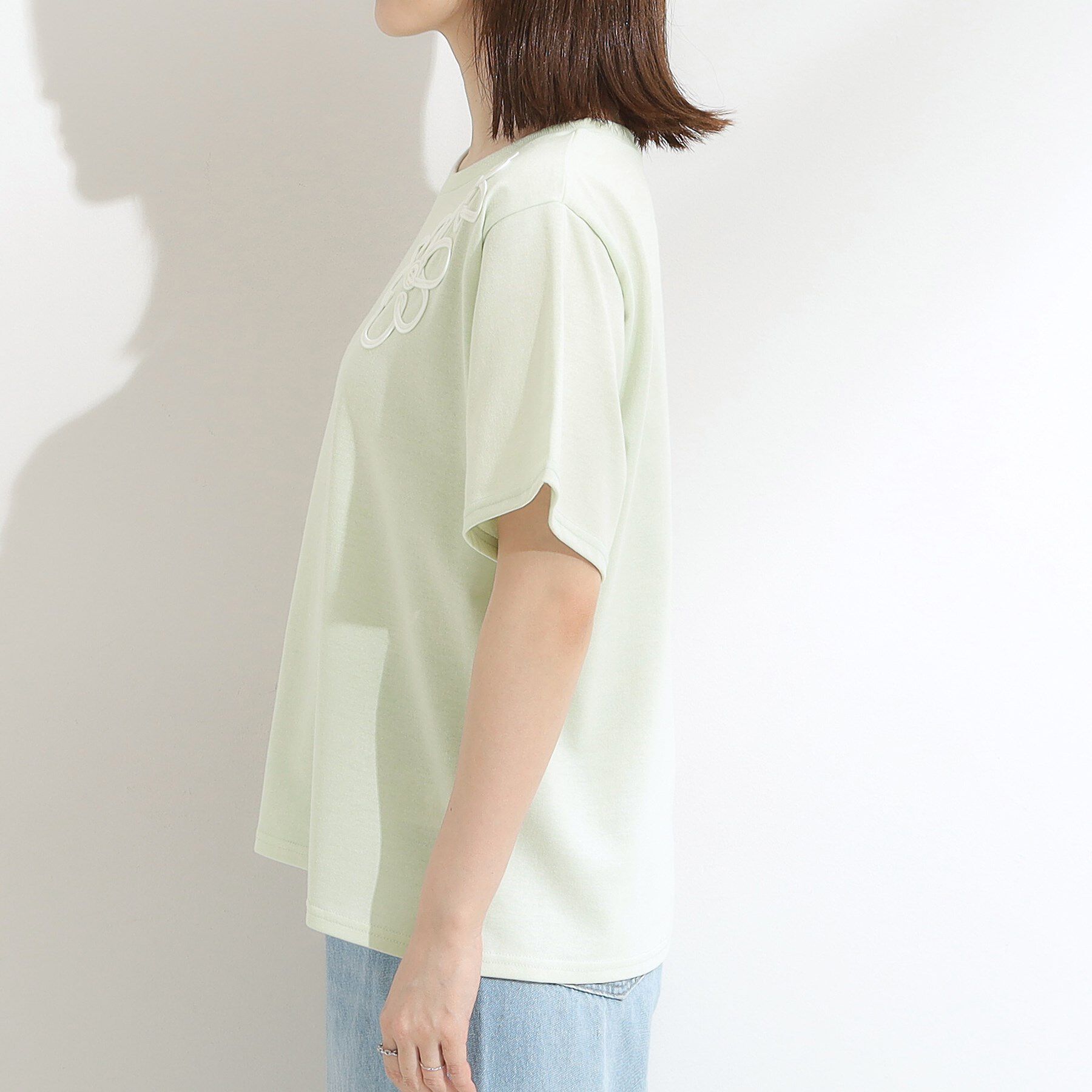 SHOO･LA･RUE「【S-LL】コーデの主役になる コード刺繍デザインＴシャツ」|Tシャツ・カットソー|