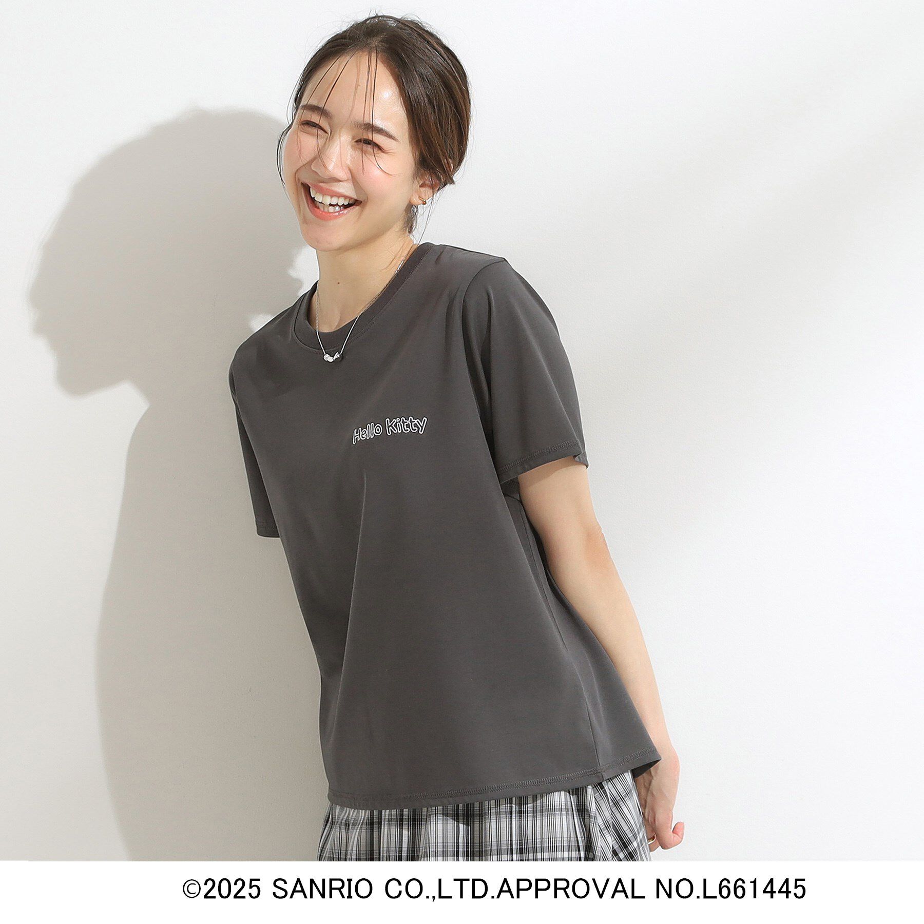 SHOO･LA･RUE「【HELLO KITTYコラボ】【SHOO ICE／汗染み軽減／UVカット】コンパクトTシャツ」|Tシャツ・カットソー|