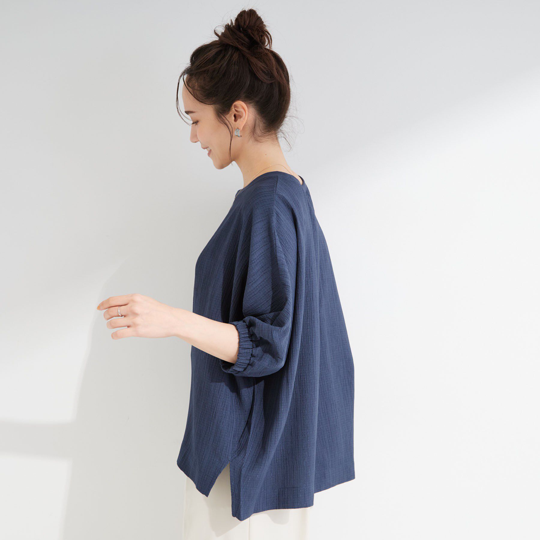 SHOO･LA･RUE「【インせず着られる/洗濯後しわになりにくい】シボシボドルマンブラウス」|シャツ・ブラウス|