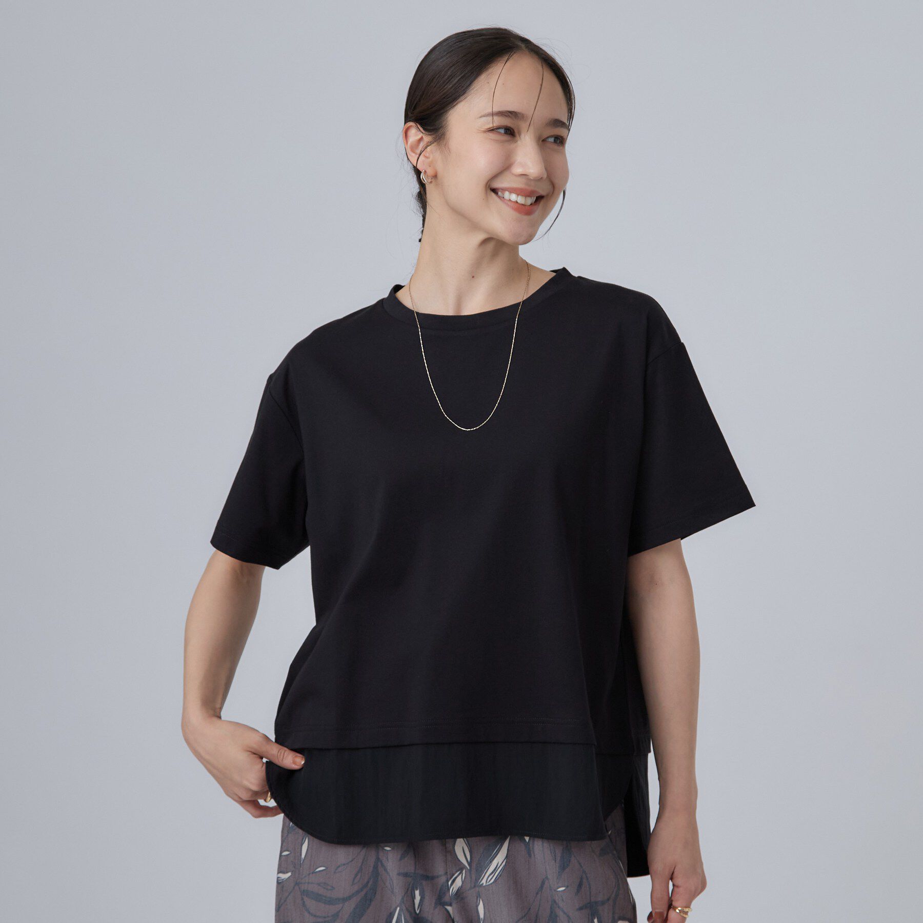 SHOO･LA･RUE「【ひんやり/体型カバー/S-LL】インせず着られる 異素材ドッキングTシャツ」|Tシャツ・カットソー|