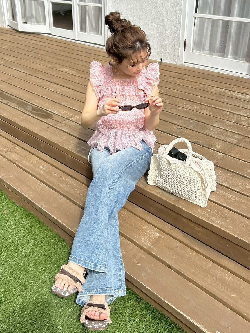 LILY BROWN「【WEB限定カラー】シャーリングレイヤーフリルトップス」|Tシャツ・カットソー|
