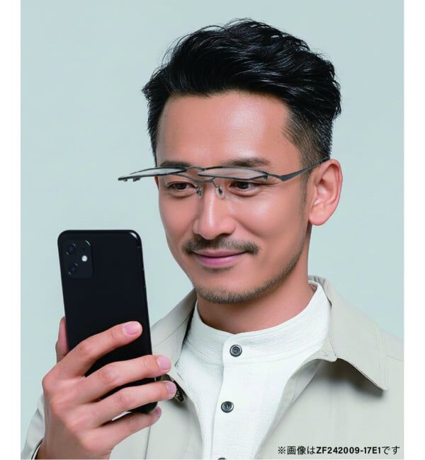  「ウェリントン型 メガネ(跳ね上げ式) ズレ落ち防止 伊達メガネ 度付きメガネ ｜FLIP UP  レンズ交換券付」|メガネ|