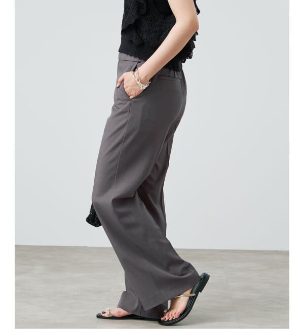 IENA「《一部店舗限定/UVカット/防シワ》DRYストレッチ スリムフレアパンツ」|スラックス|