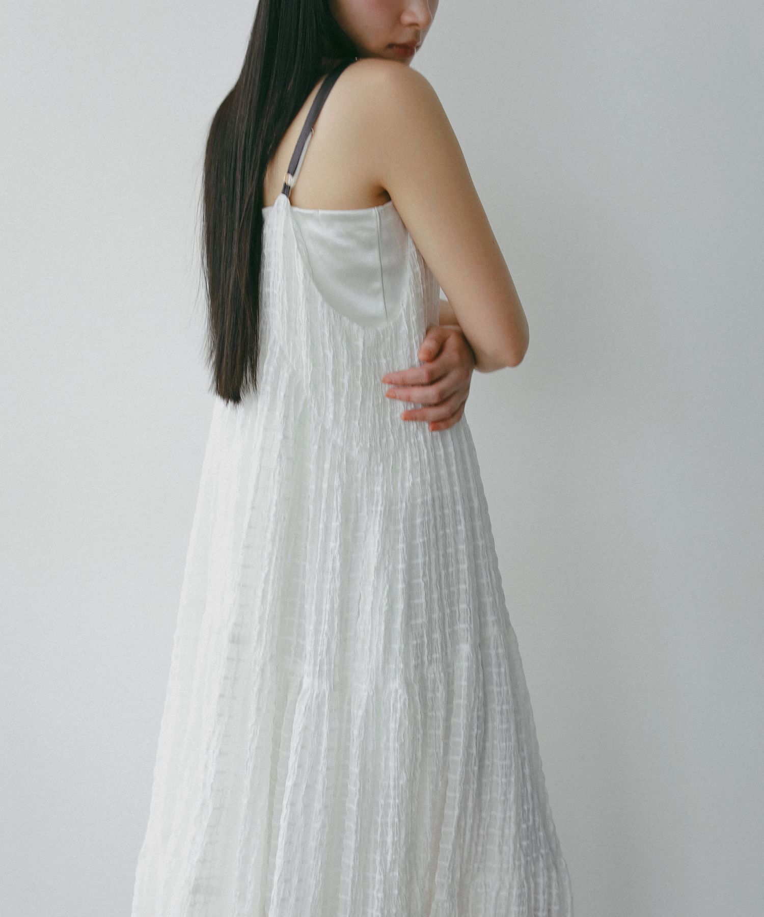 A part by 「【在庫限り!!】Isabelleキャミワンピース」|ワンピース|オフホワイト