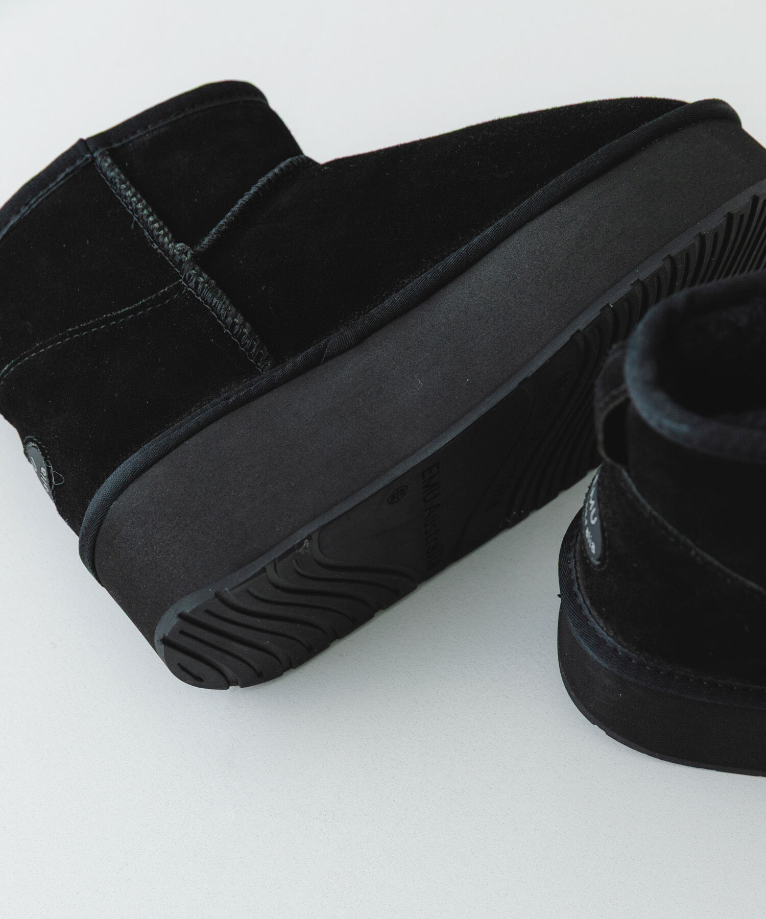 RODE SKO「EMU　PLATFORM MICRO WOOL」|ショートブーツ|