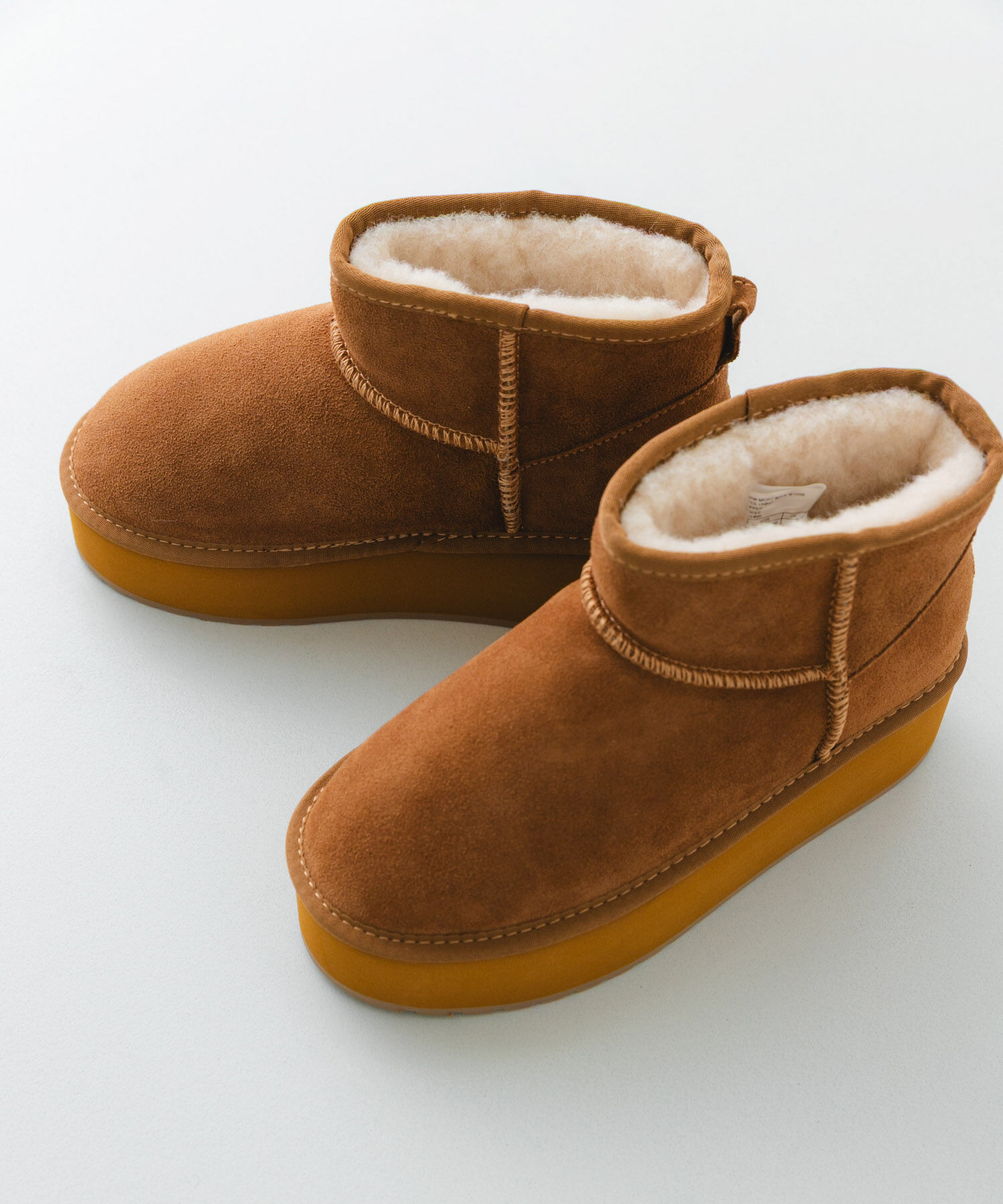 RODE SKO「EMU　PLATFORM MICRO WOOL」|ショートブーツ|