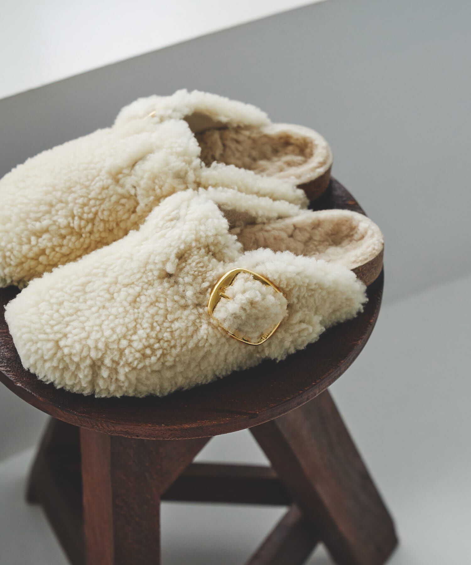 URBAN RESEARCH「BIRKENSTOCK　Boston Big Buckle Teddy」|サンダル|