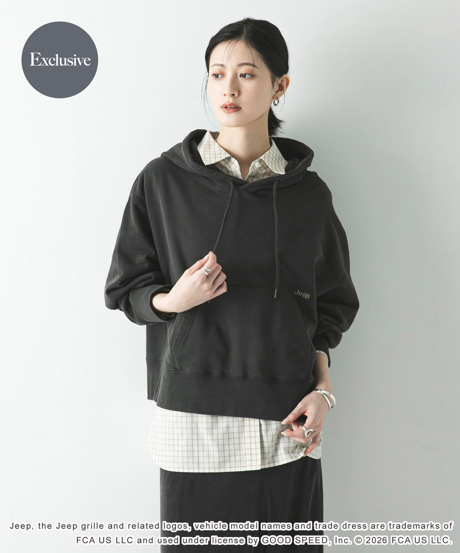 URBAN RESEARCH「『別注』GOOD ROCK SPEED&times;URBAN RESEARCH　ジープ HOODIE」|パーカー|チャコールグレー