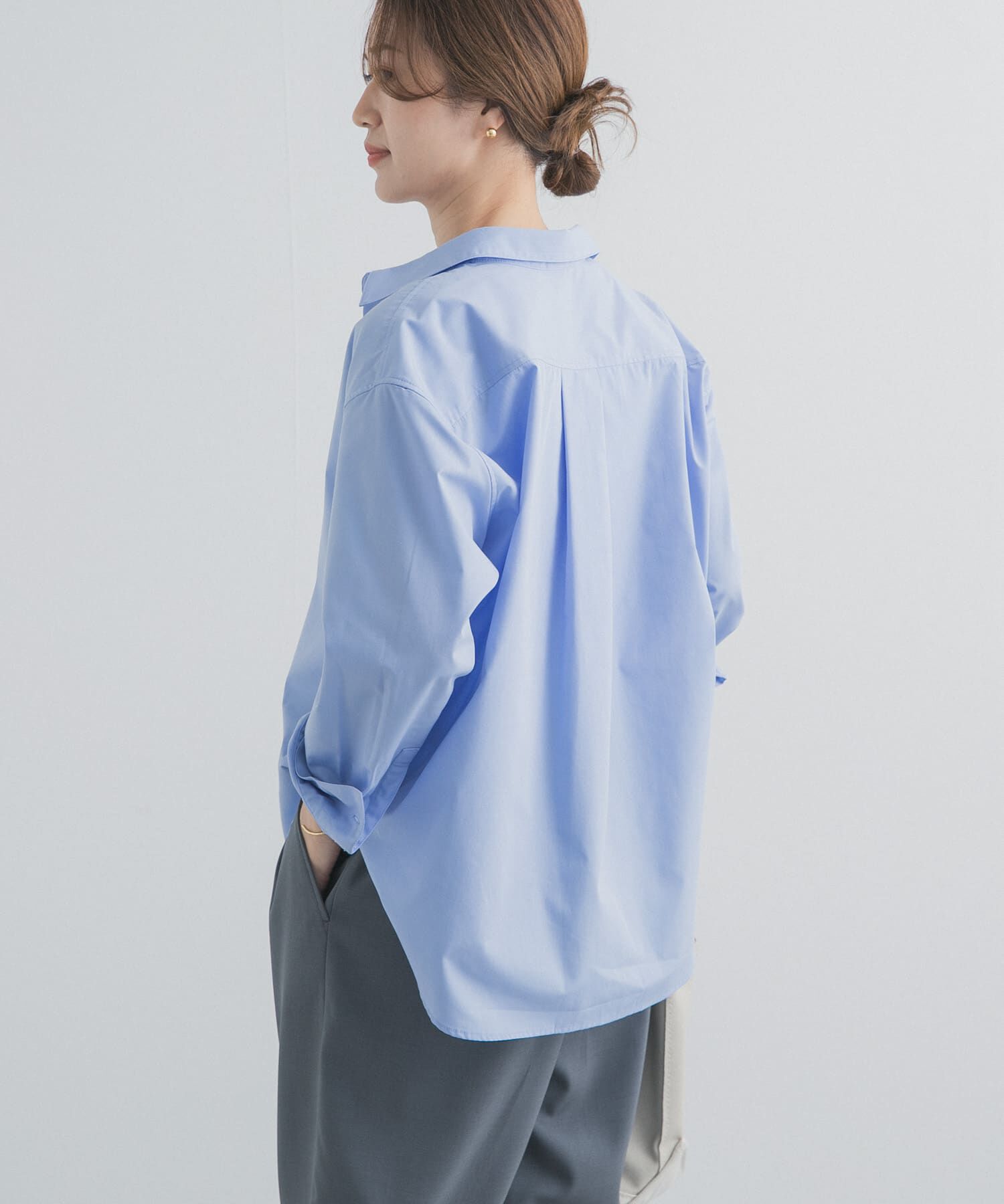 URBAN RESEARCH DOORS「『UR TECH』レギュラーカラーオーバーシャツ」|シャツ・ブラウス|