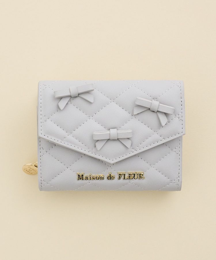 Maison de FLEUR「ロンバスキルトリボンウォレット」|財布|グレイッシュブルー