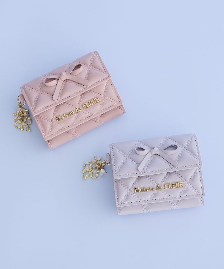 Maison de FLEUR「リボンチャームキルティングプチウォレット」|財布|