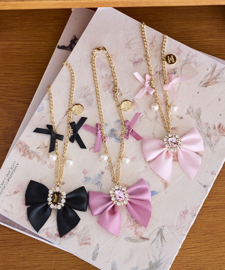 Maison de FLEUR「ビジューリボンパールバッグチャーム」|その他|